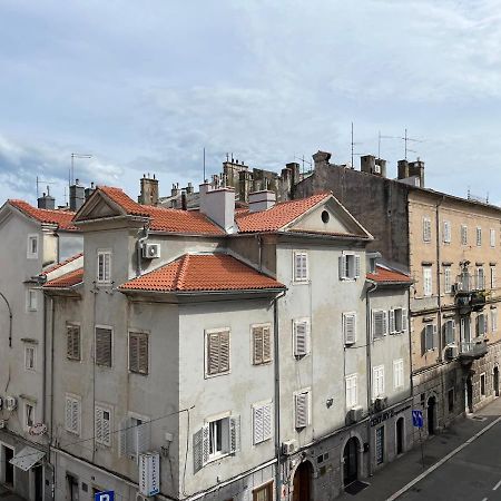 Apartman Lora Apartamento Rijeka Exterior foto
