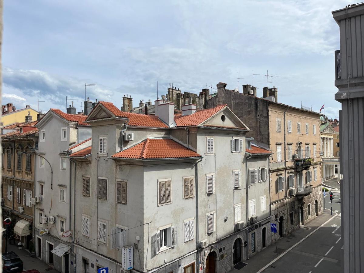 Apartman Lora Apartamento Rijeka Exterior foto